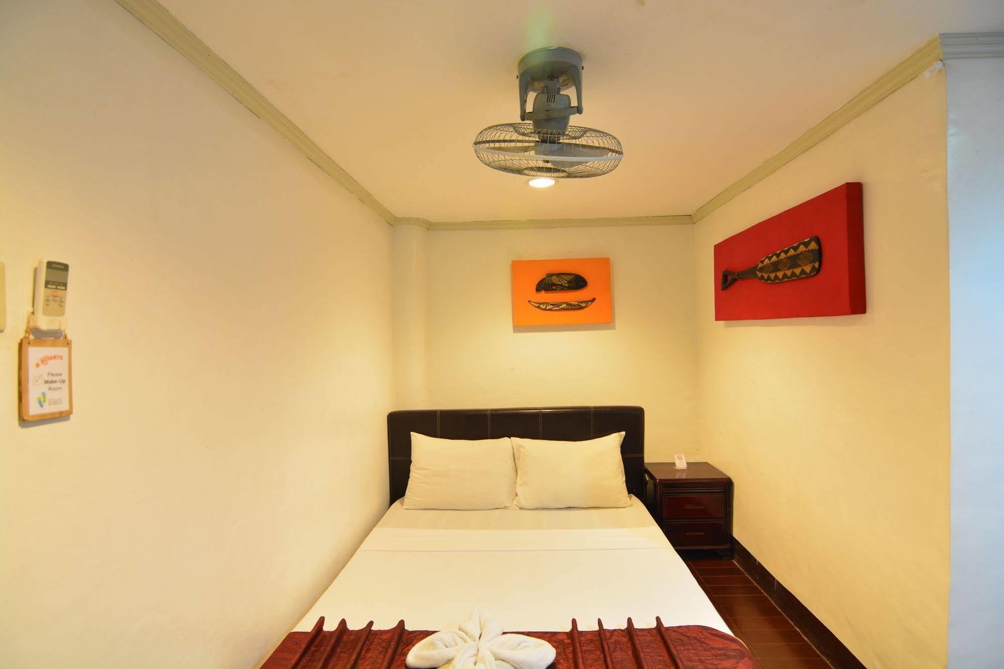 Kawayanan Heights Inn Corón Exterior foto